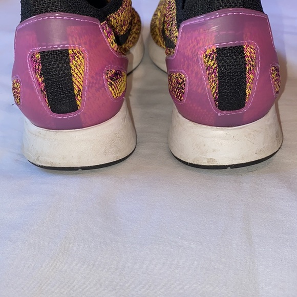 Nike Women’s Running Sneakers - Size 6 - Picture 5 of 5
